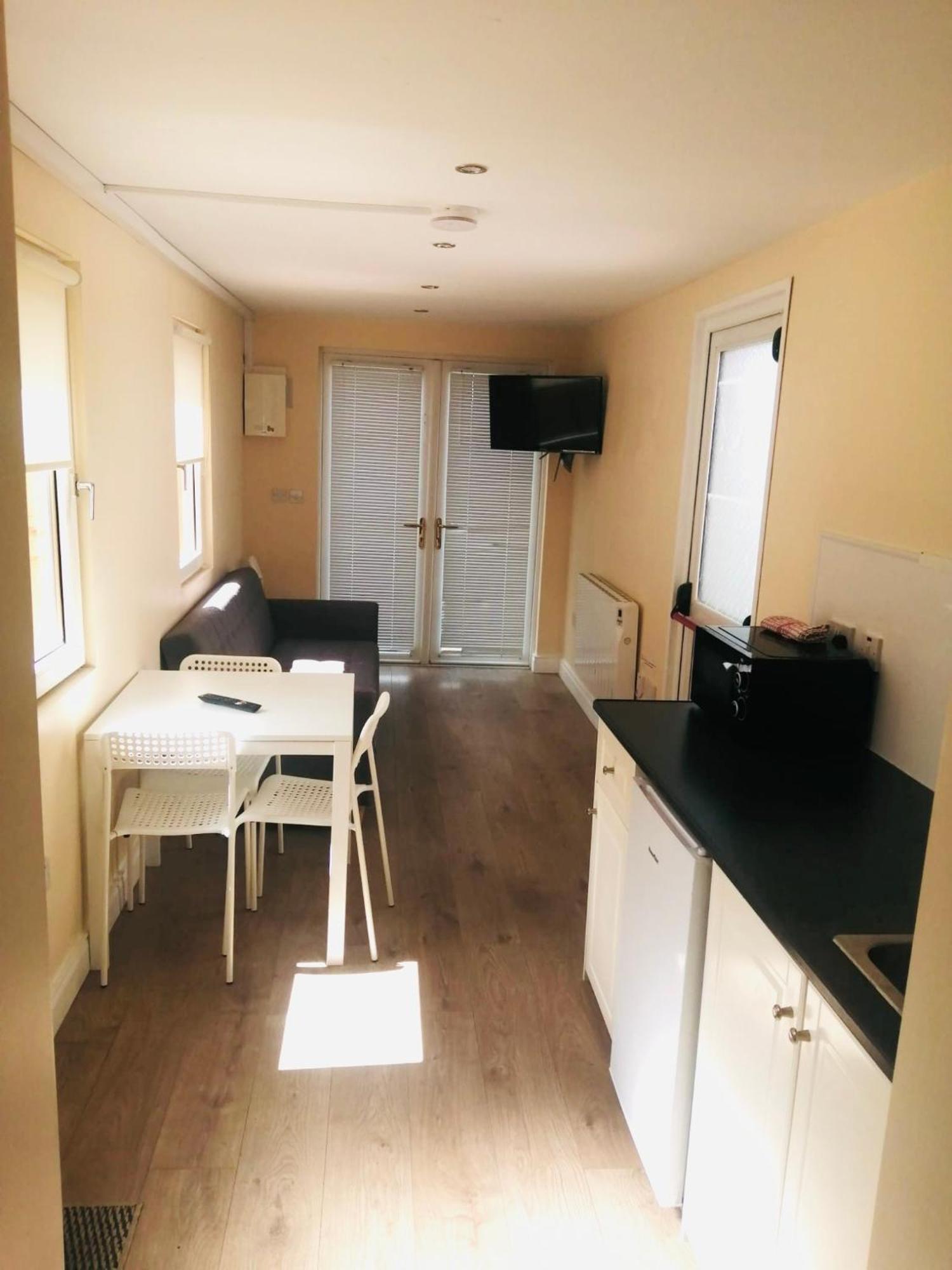 Delphi Cottage แอชบอร์น ภายนอก รูปภาพ