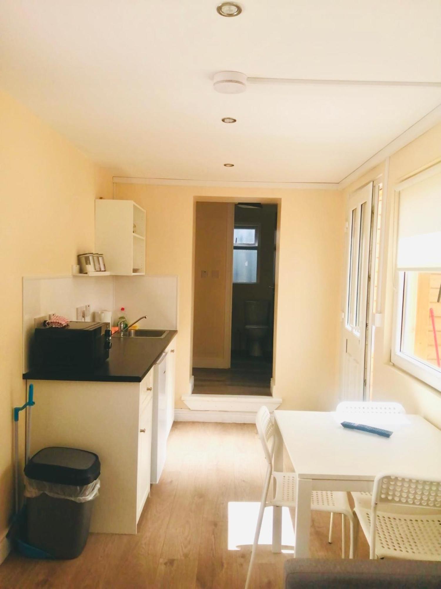 Delphi Cottage แอชบอร์น ภายนอก รูปภาพ